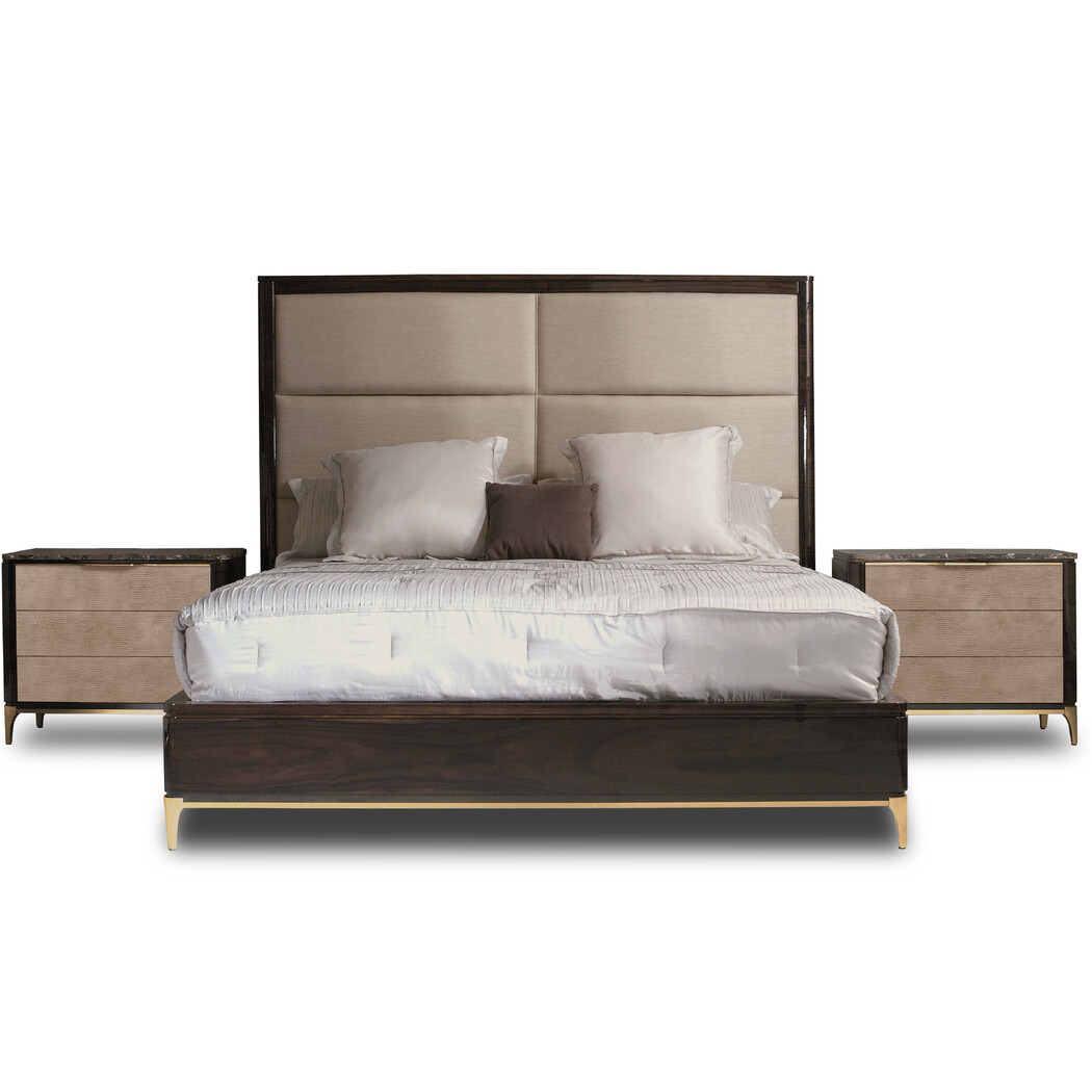 UPHOLSTERED QUEEN SIZE BED